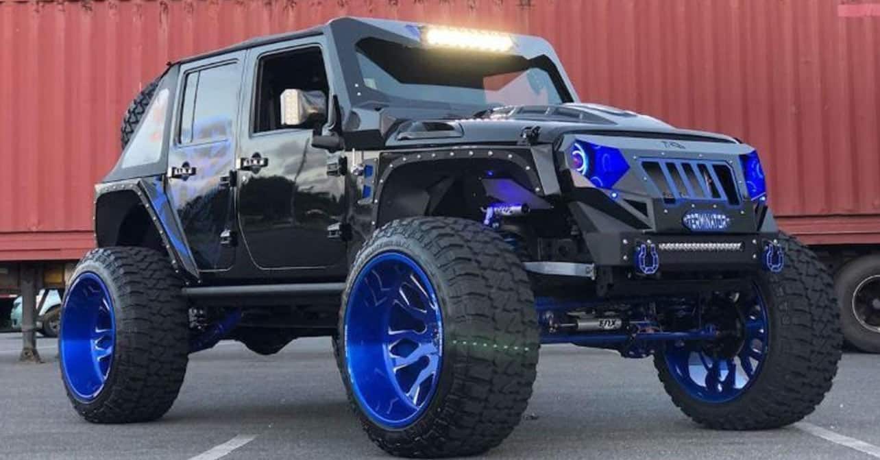 Blue_Jeep