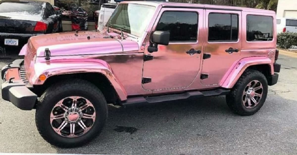 Pink_Chrome_Jeep